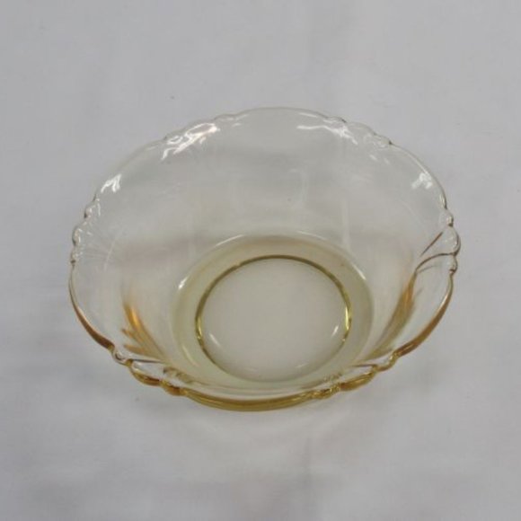 Heisey Sahara Yellow EMPRESS Blank 1401 4 1/4 Inch Berry Bowl - Picture 3 of 4